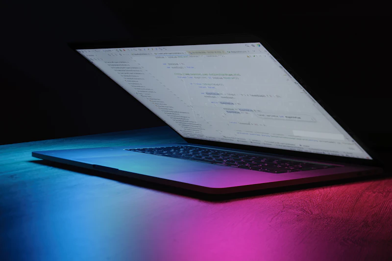 Claude Codeとは？中小企業が知っておくべきAI開発ツールの基本